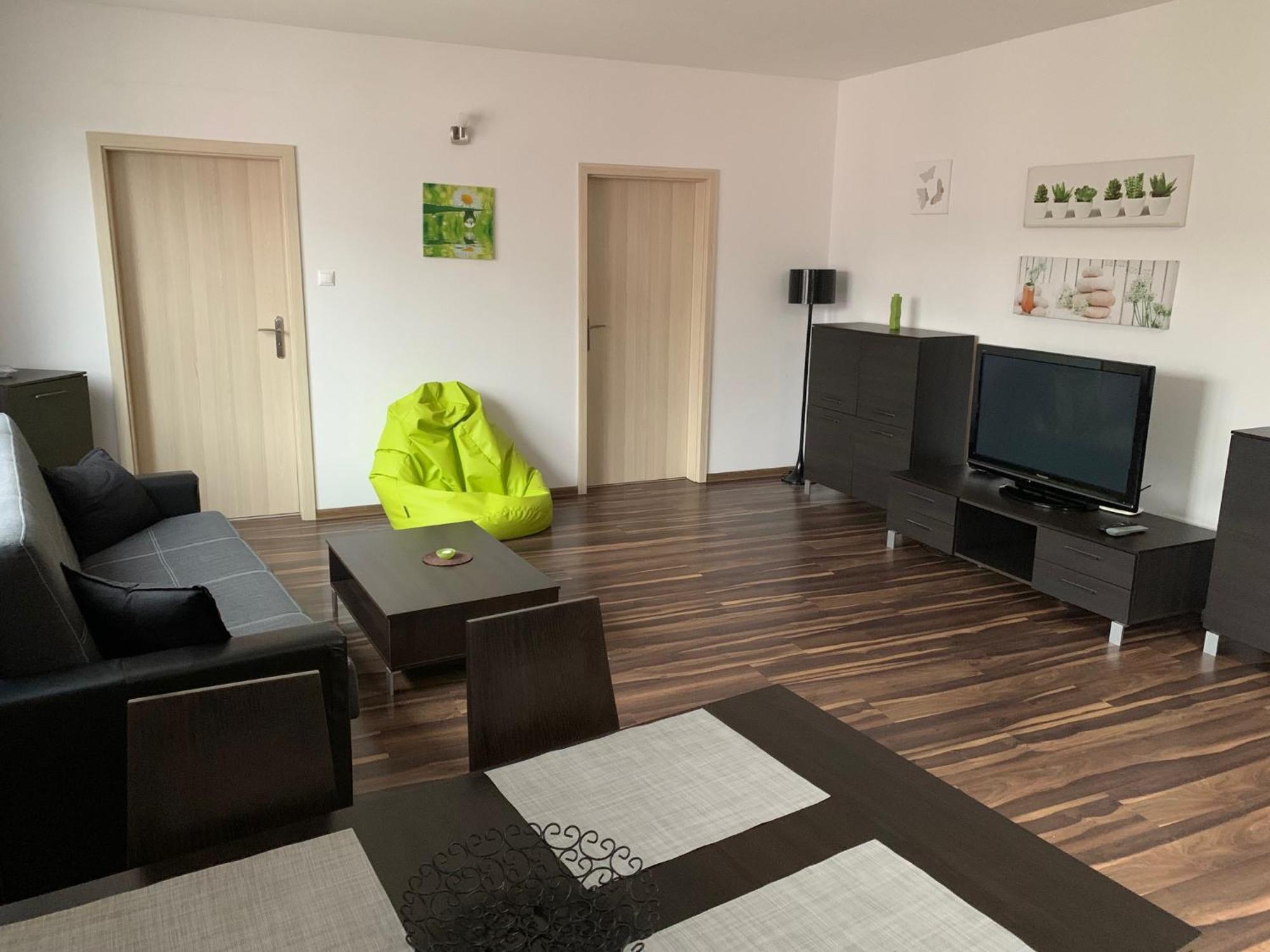 Apartman Emes S Terasou Кежмарок Экстерьер фото